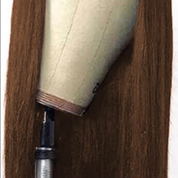 Maya brown closure unit wig - Picture 3 of 4